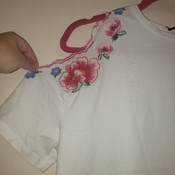 White Zara floral shirt with cutout sleeves - Picture 4 of 6